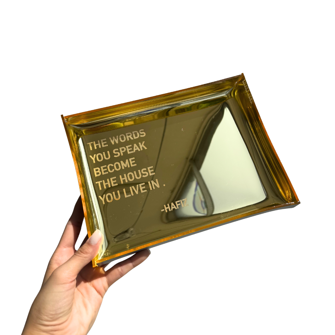 Charola espejo dorada