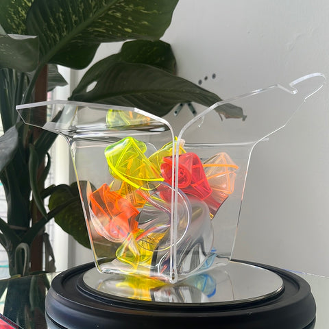 Amor a primera vista ESCULTURA con 13 chicas