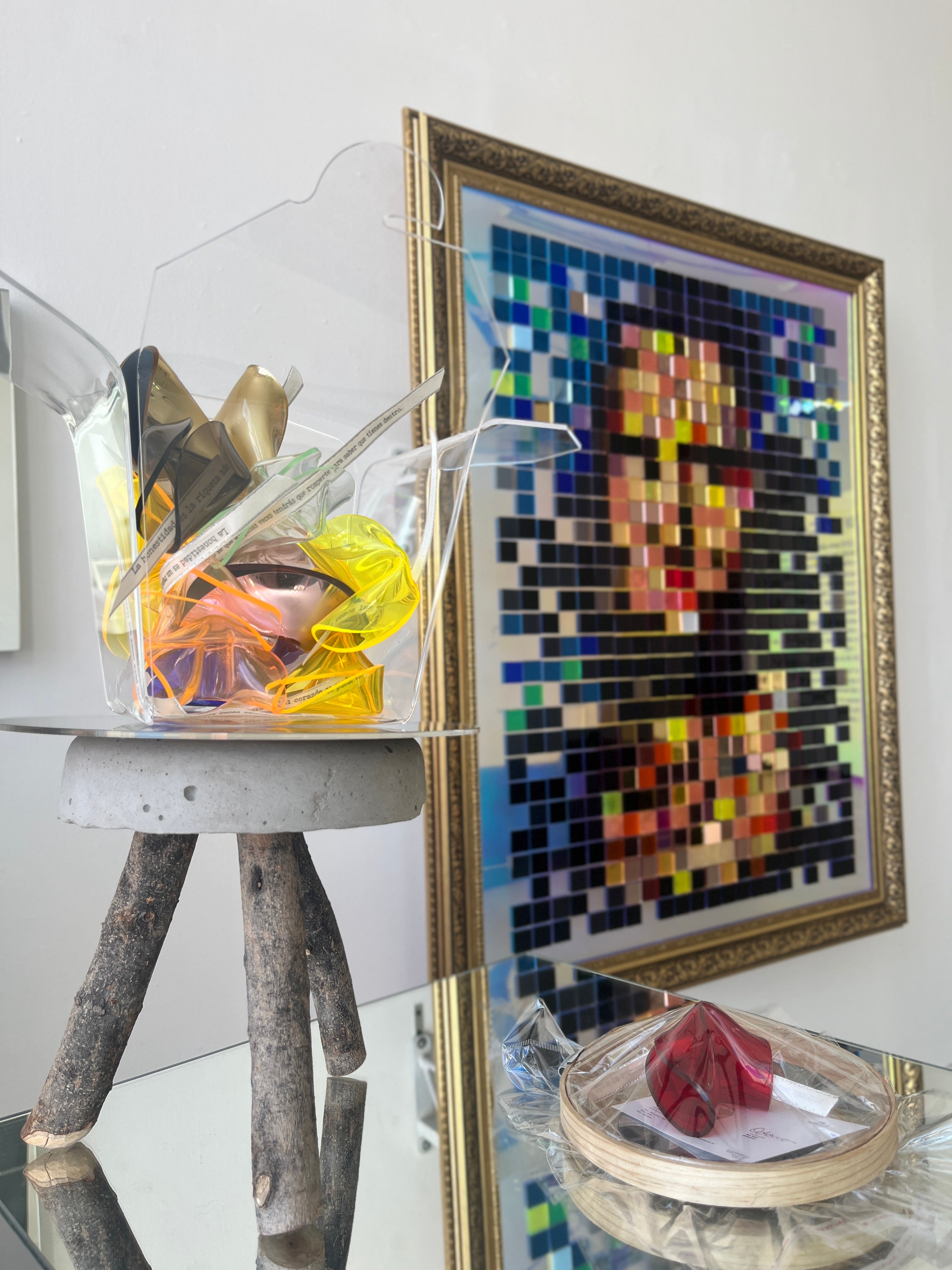 Amor a primera vista ESCULTURA con 13 chicas